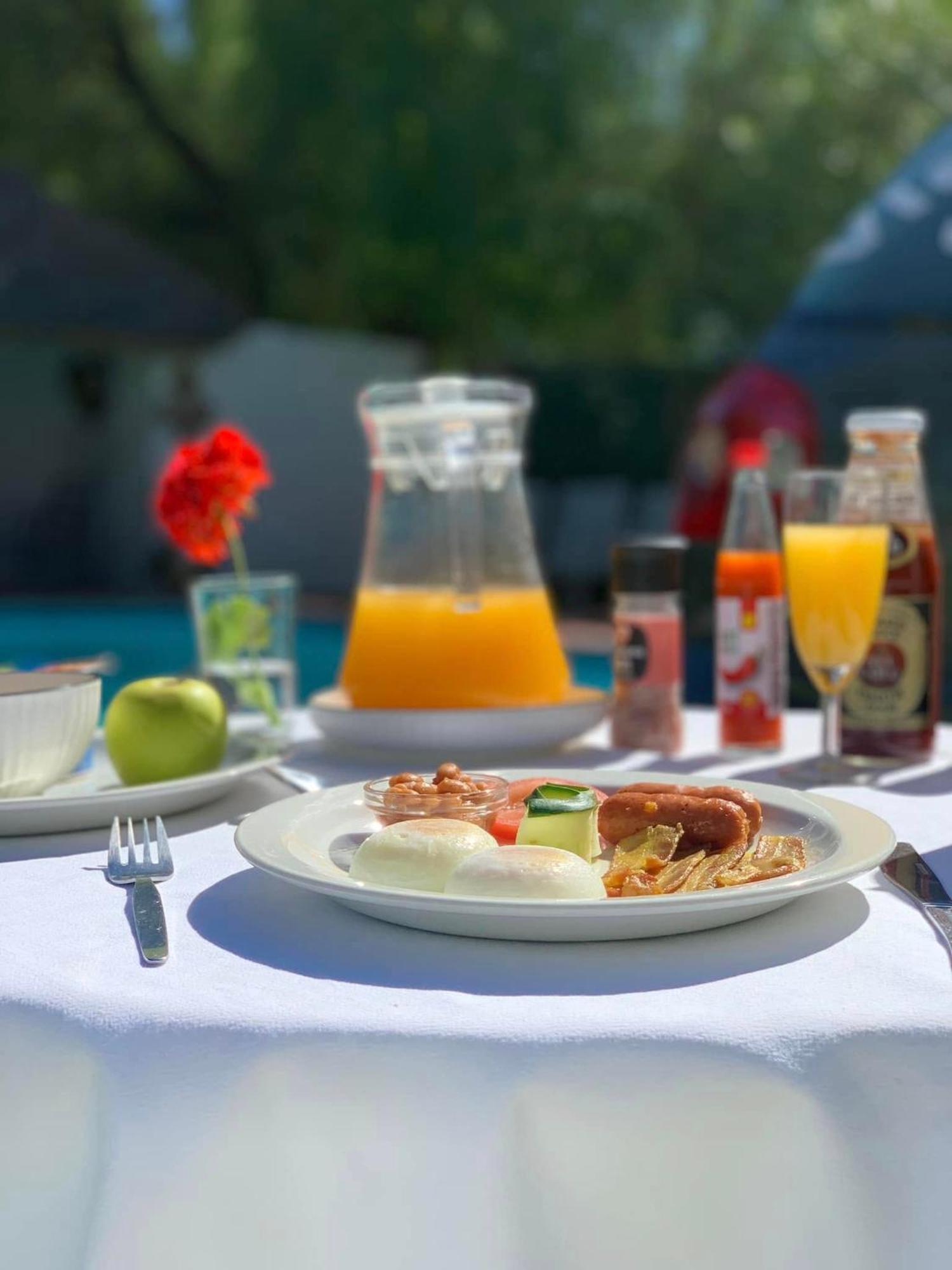 Victoria Oaks Guesthouse Victoria West المظهر الخارجي الصورة